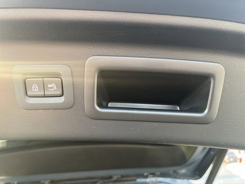 Certified 2025 MAZDA CX-70 3.3 Turbo w/ Preferred Package image 27