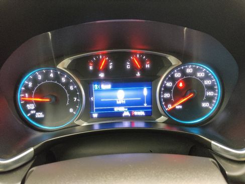Used 2021 Chevrolet Equinox LT AWD/4WD image 23