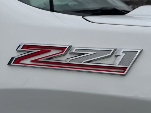 Used 2024 Chevrolet Silverado 1500 LT Trail Boss w/ Protection Package image 7