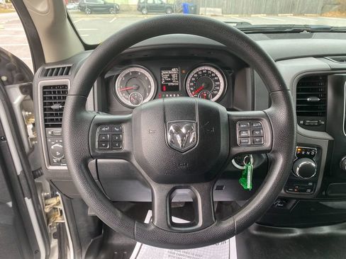 Used 2016 RAM 1500 Express image 16