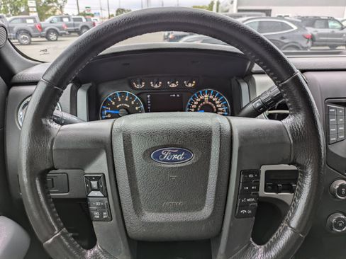 Used 2014 Ford F150 XLT w/ Equipment Group 302A Luxury AWD/4WD image 26