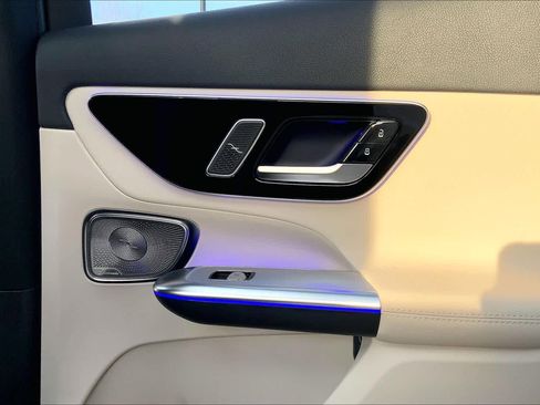 New 2026 Mercedes-Benz GLC 300 4MATIC image 23