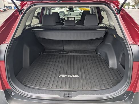 Used 2024 Toyota RAV4 XLE image 16