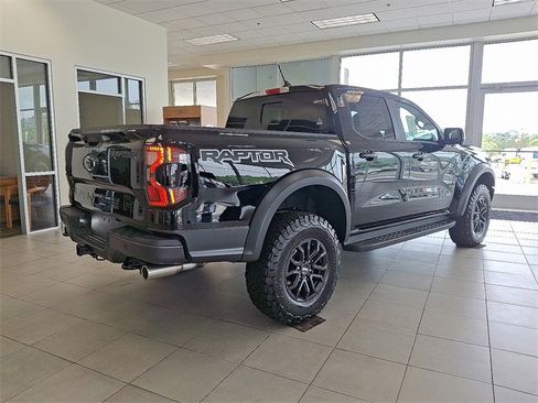 New 2025 Ford Ranger Raptor image 7