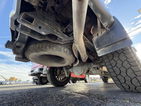 Used 2017 Ford F250 Lariat w/ Lariat Ultimate Package image 48