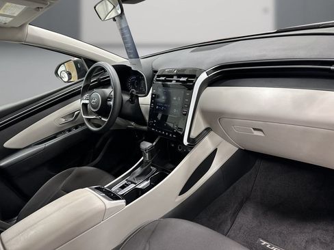 Certified 2024 Hyundai Tucson SEL FWD image 16