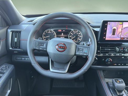 New 2026 Nissan Pathfinder Rock Creek AWD/4WD image 9