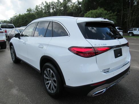 Used 2023 Mercedes-Benz GLC 300 image 5