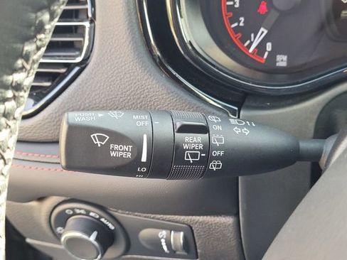 Used 2025 Dodge Durango GT image 19