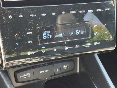 Used 2024 Hyundai Santa Cruz Limited AWD/4WD image 15