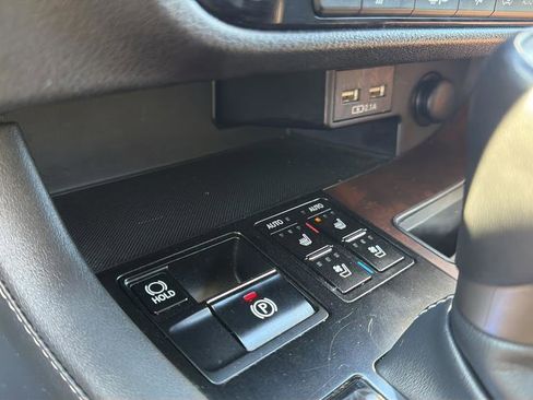 Used 2020 Lexus RX 450h AWD w/ Premium Package image 26