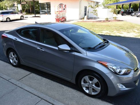 Used 2012 Hyundai Elantra GLS w/ Preferred Pkg 3 FWD image 35