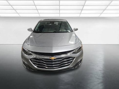 Used 2024 Chevrolet Malibu LT FWD image 9