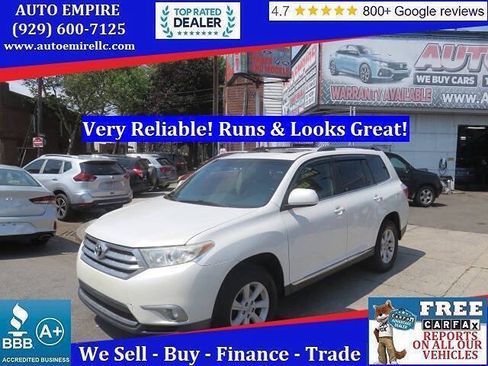 Used 2013 Toyota Highlander SE AWD/4WD image 1