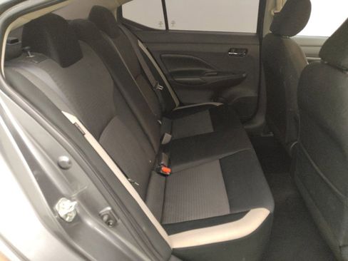 Used 2020 Nissan Versa SV FWD image 19