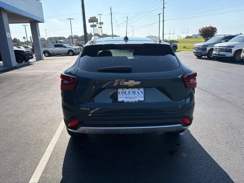 New 2026 Chevrolet Trax LT w/ LT Convenience Package FWD image 26