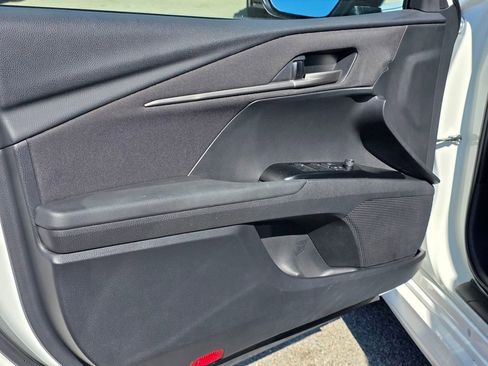 Used 2025 Toyota Camry LE image 13