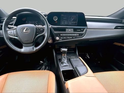 Used 2022 Lexus ES 350 w/ Accessory Package 2 FWD image 16