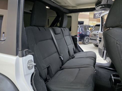 Used 2021 Jeep Wrangler Unlimited Sport AWD/4WD image 21