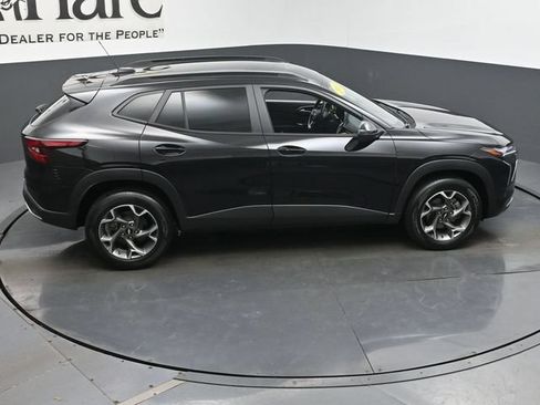 Used 2024 Chevrolet Trax LT w/ Driver Confidence Package FWD image 40