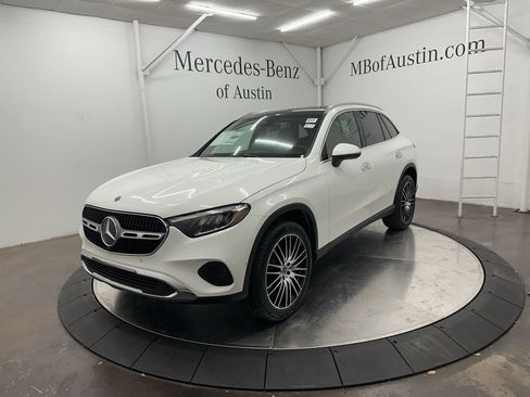 New 2026 Mercedes-Benz GLC 300 GLC 300 image 3