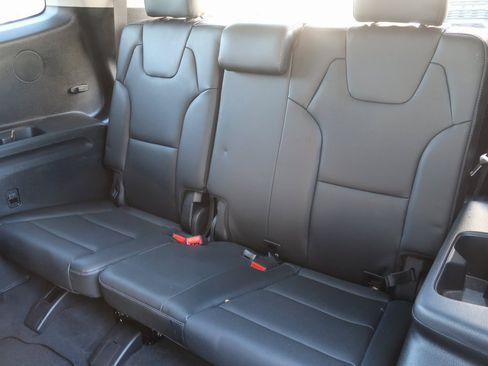 Used 2021 Kia Telluride S image 32