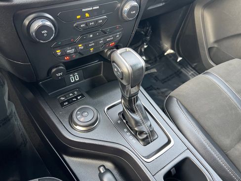 Certified 2023 Ford Ranger Lariat w/ Tremor Off-Road Package AWD/4WD image 19