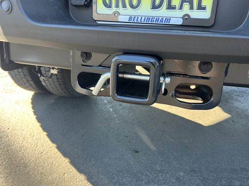 New 2026 Ford F450 Lariat w/ Lariat Premium Package image 7