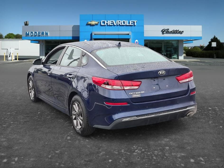 Used 2020 Kia Optima LX FWD image 3