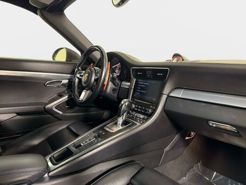 Used 2017 Porsche 911 Carrera S RWD image 25