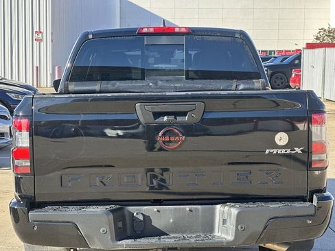 Used 2023 Nissan Frontier Pro-X w/ Technology Package RWD image 3