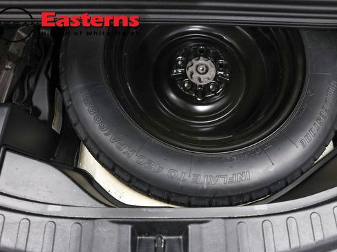 Used 2017 Toyota RAV4 Limited w/ All Weather Liner Package AWD/4WD image 25