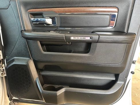 Used 2018 RAM 1500 Laramie image 14