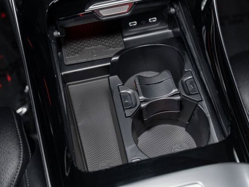 Certified 2025 Mercedes-Benz C 300 Sedan image 20