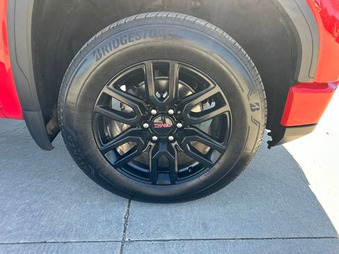 Used 2025 GMC Sierra 1500 Elevation AWD/4WD image 35
