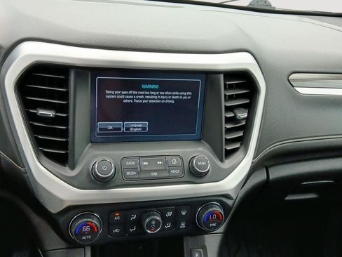 Used 2019 GMC Acadia SLT FWD image 6