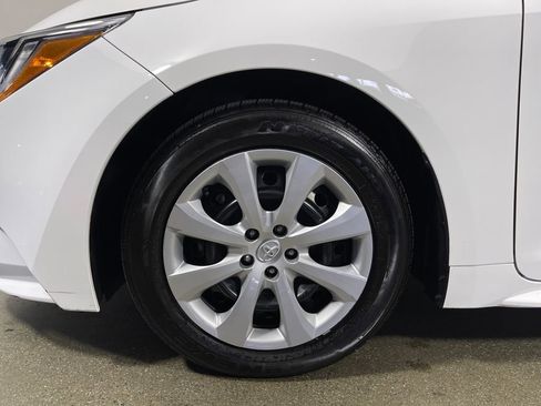 Certified 2023 Toyota Corolla LE FWD image 11