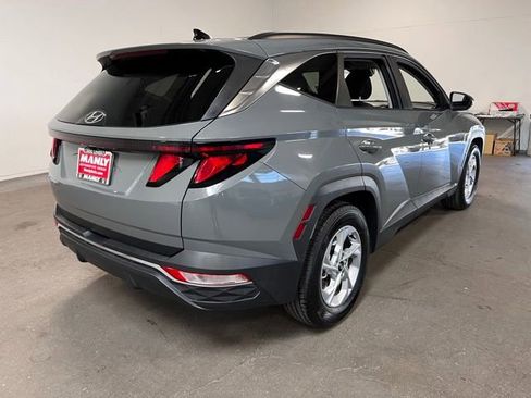 Used 2024 Hyundai Tucson SEL FWD image 3