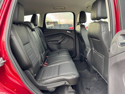 Used 2014 Ford Escape SE w/ Leather Comfort Package image 18