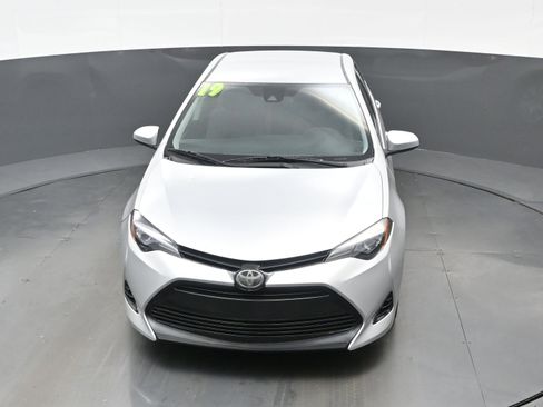 Used 2019 Toyota Corolla LE image 37