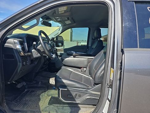 Used 2024 Ford F350 Lariat AWD/4WD image 11
