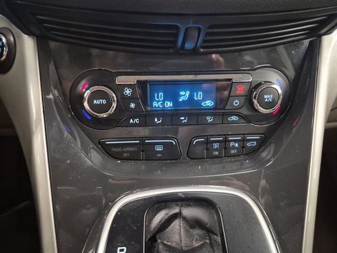 Used 2013 Ford Escape SEL image 29