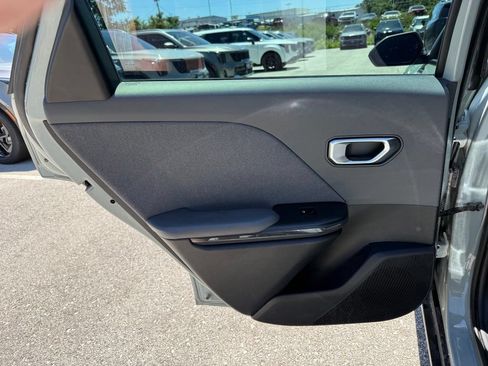 Certified 2025 Kia K4 EX FWD image 8