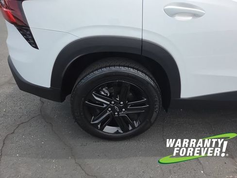 Used 2024 Chevrolet Trax ACTIV w/ Driver Confidence Package FWD image 20