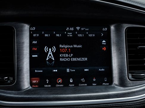 Used 2019 Dodge Charger Scat Pack w/ Daytona Edition Group RWD image 32
