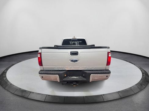 Used 2015 Ford F250 Lariat w/ Lariat Ultimate Package AWD/4WD image 6