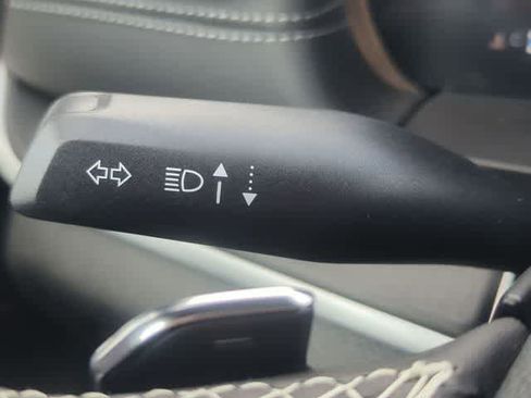 New 2025 Jeep Grand Cherokee L Laredo image 29