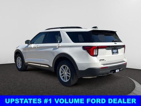 New 2025 Ford Explorer Active image 2
