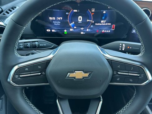 New 2025 Chevrolet Blazer EV LT image 23