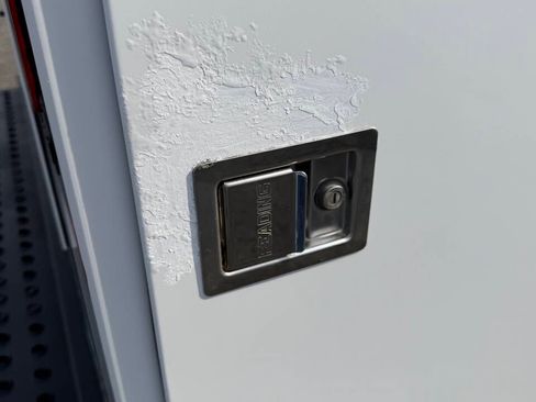 Used 2018 Ford E-350 and Econoline 350 Super Duty w/ Power Windows & Locks Group image 52